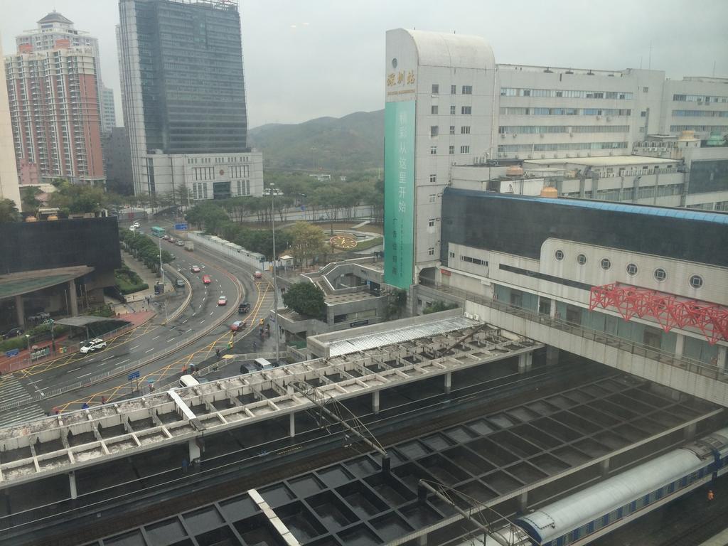 Guangsheng International Hotel Luohu Railway Station เซินเจิ้น ภายนอก รูปภาพ